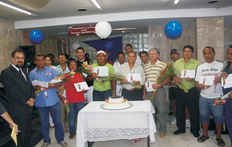 Homenagem aos doadores com 25, 50 e 75 doações